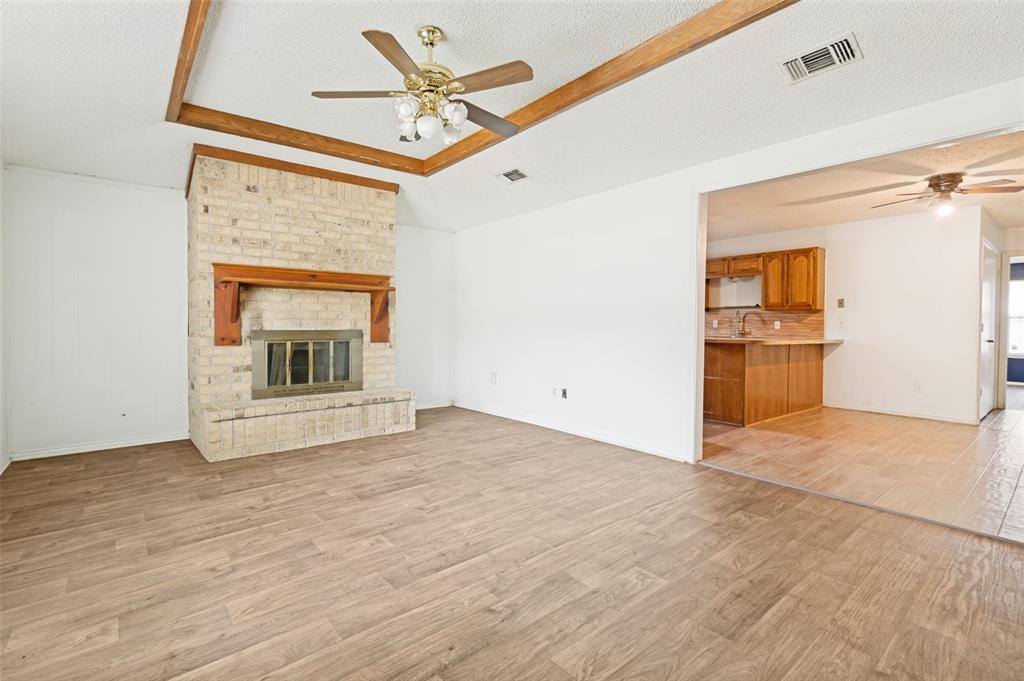 8507 Sugarberry Place Property Photo 4