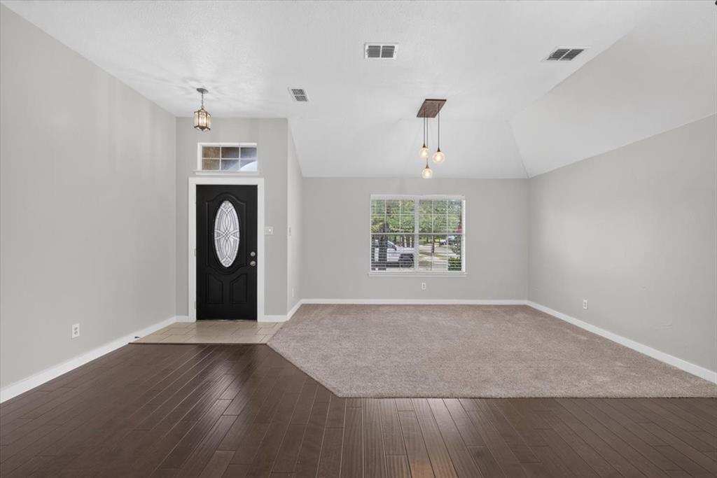 4034 Heavenly Way Property Photo 3