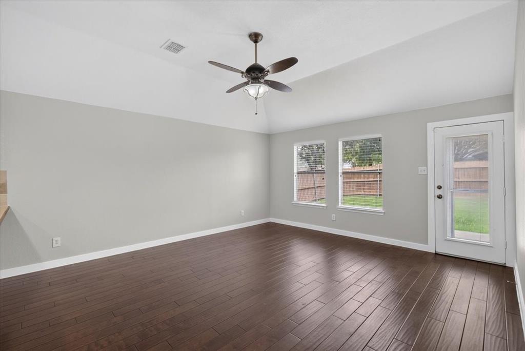 4034 Heavenly Way Property Photo 6