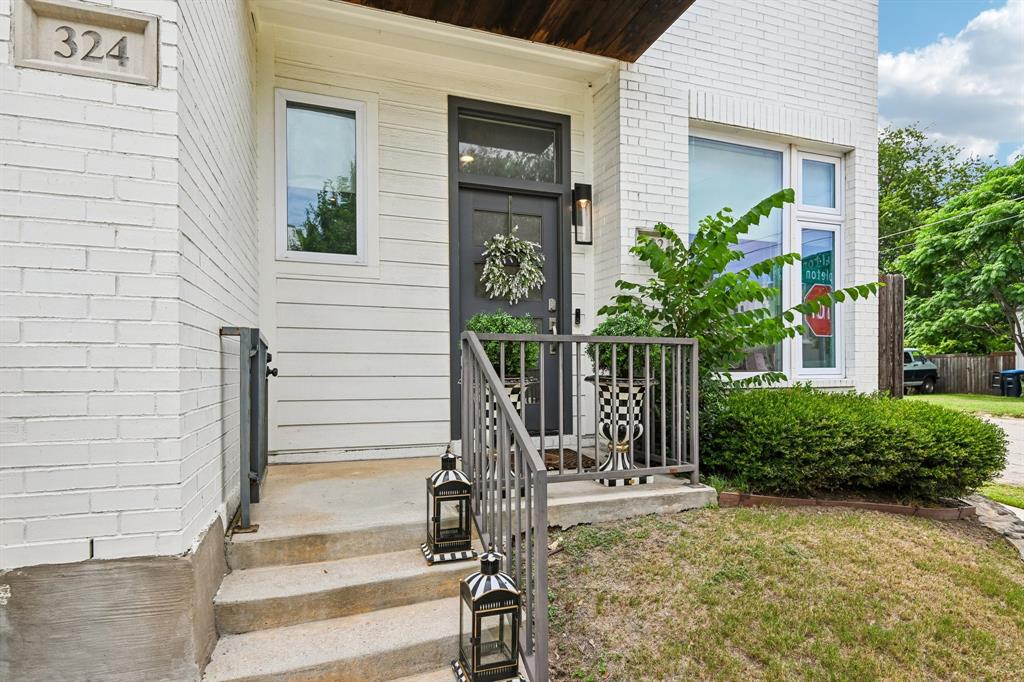 322 Templeton Drive Property Photo 3