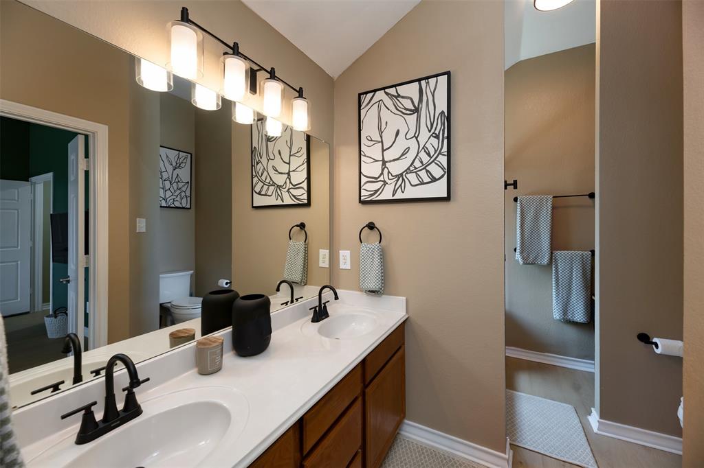 1718 La Caya Drive Property Photo 11