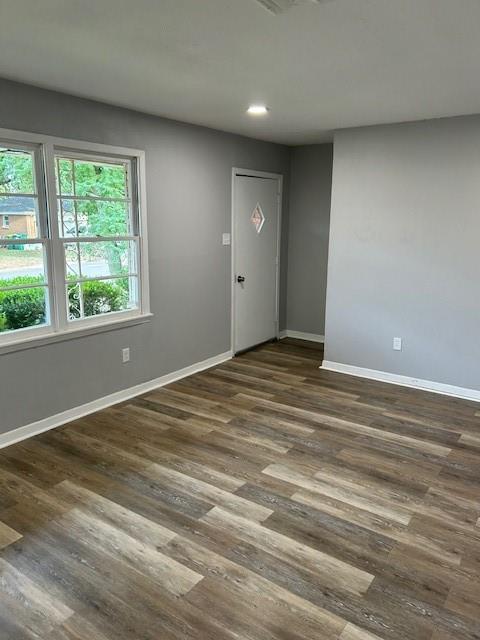 104 N Emberwood Drive Property Photo 3