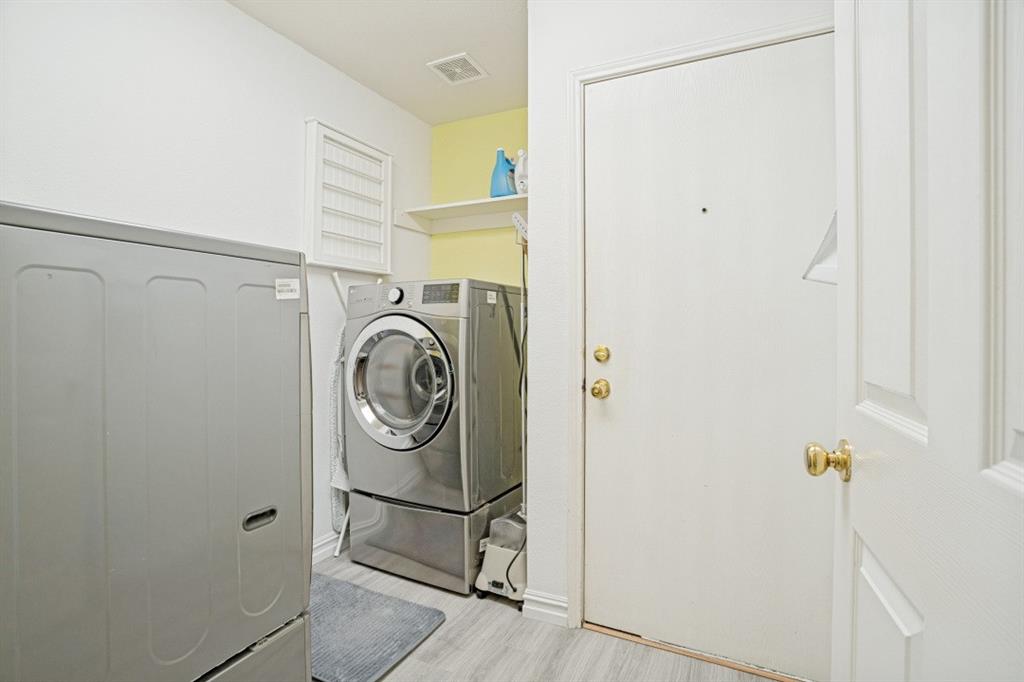 6101 Berkshire Road Property Photo 23