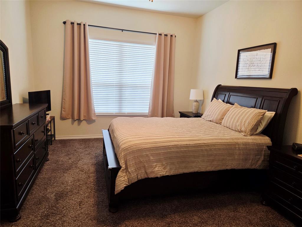 2453 Larimar Drive Property Photo 8