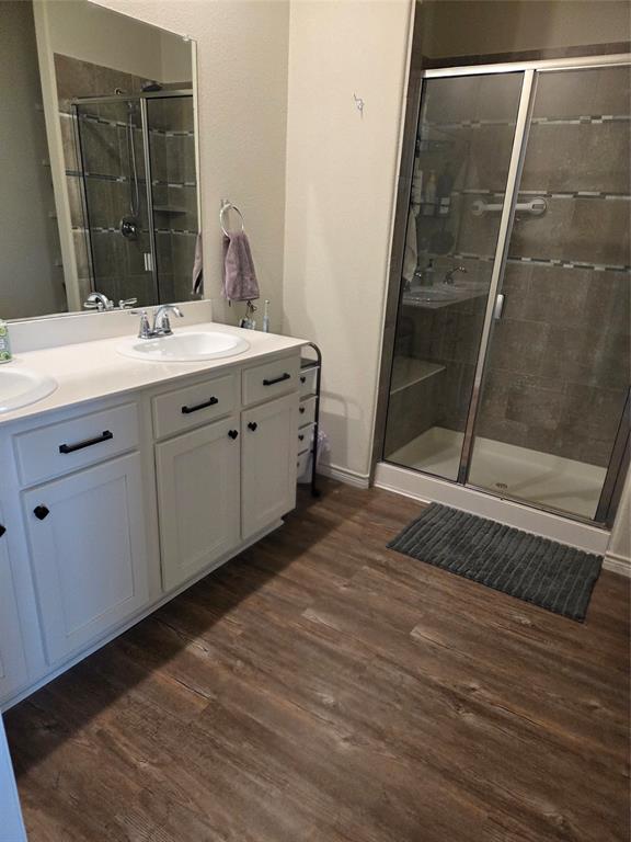 2453 Larimar Drive Property Photo 10