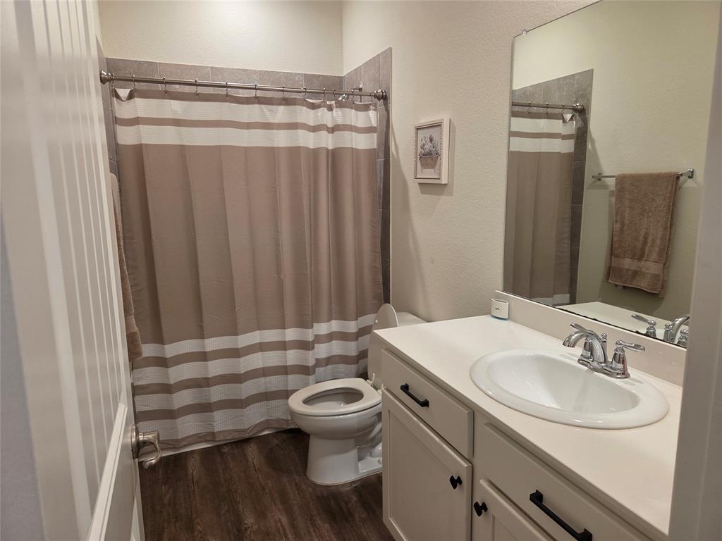 2453 Larimar Drive Property Photo 12