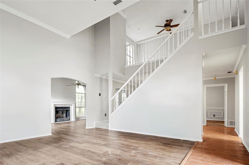 5112 Oak Gate Court Property Photo 6