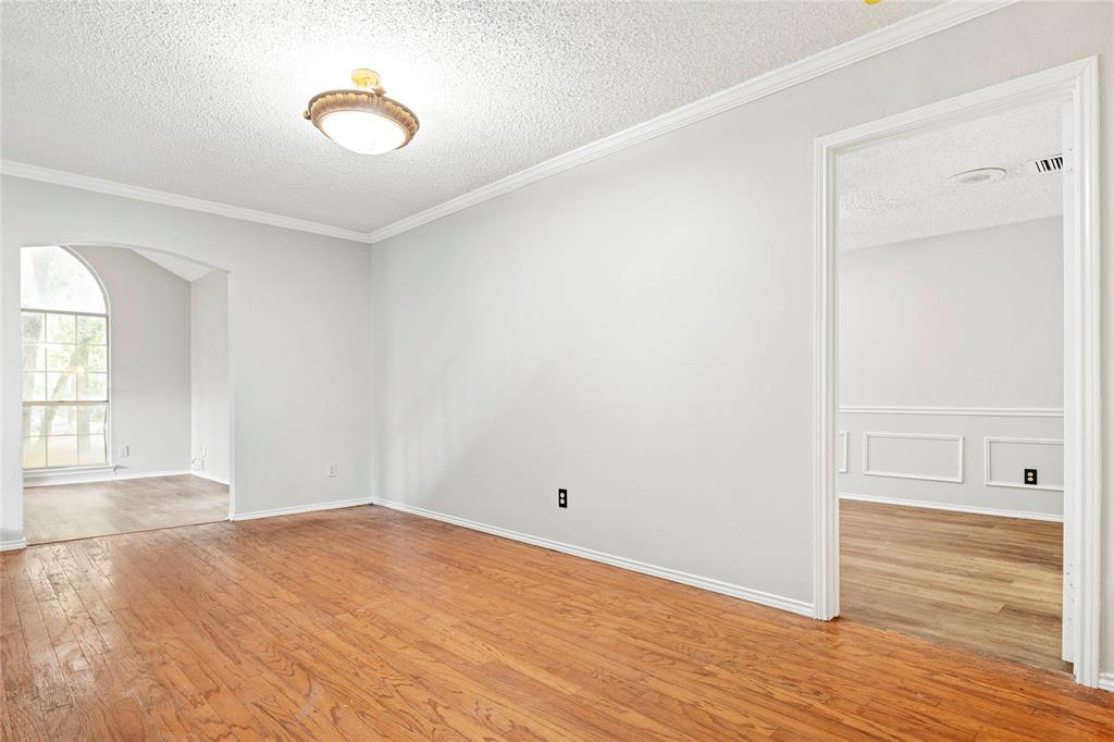 5112 Oak Gate Court Property Photo 12