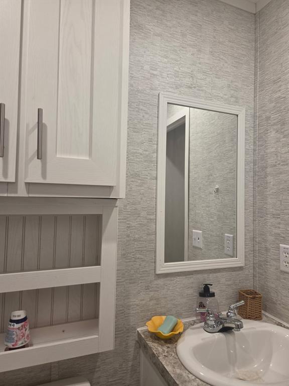 310 Randall Avenue Property Photo 6