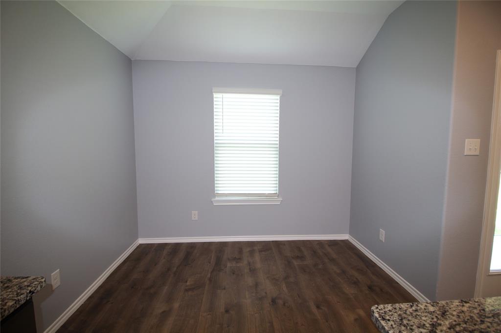 825 Alton Drive Property Photo 12