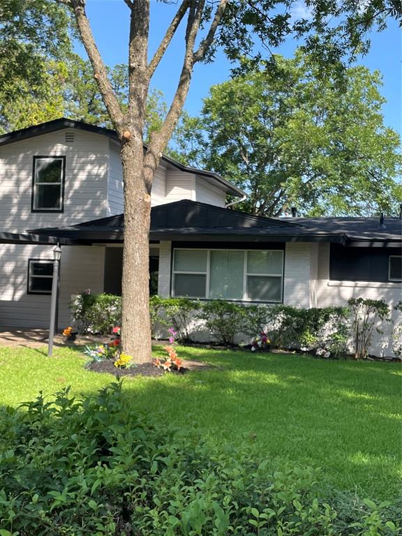 1266 Hortense Avenue Property Photo 1