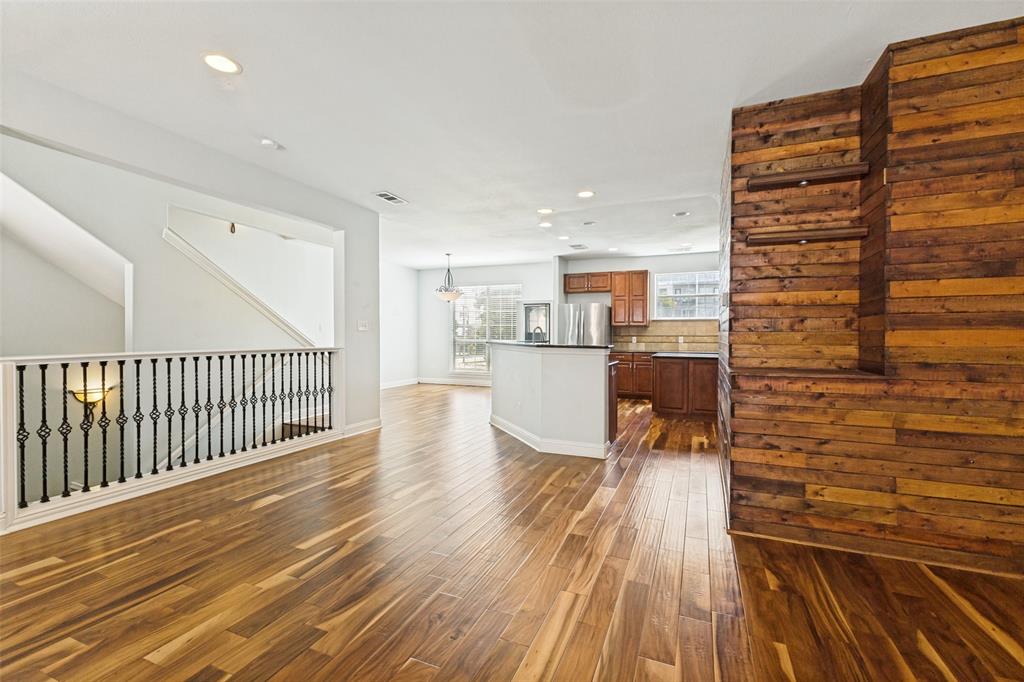4002 Brownstone Court Property Photo 8