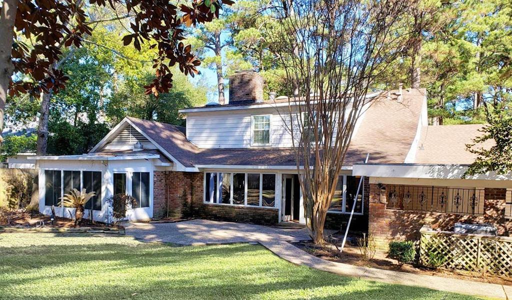 8316 Suffolk Drive Property Photo 3