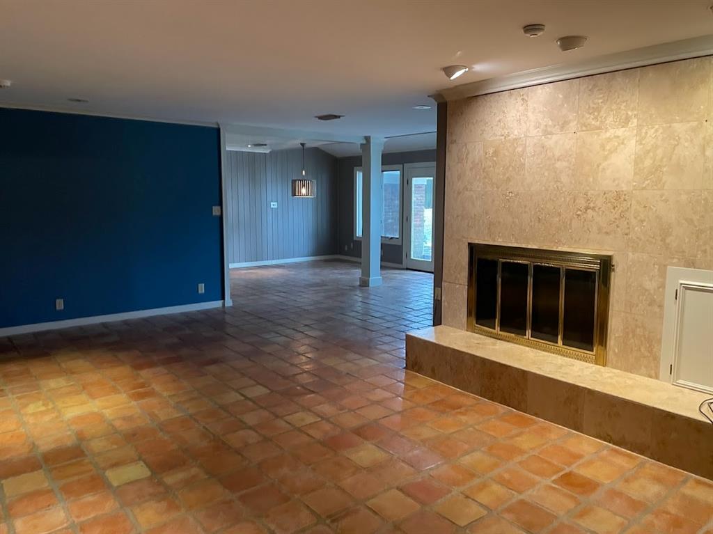 8316 Suffolk Drive Property Photo 6