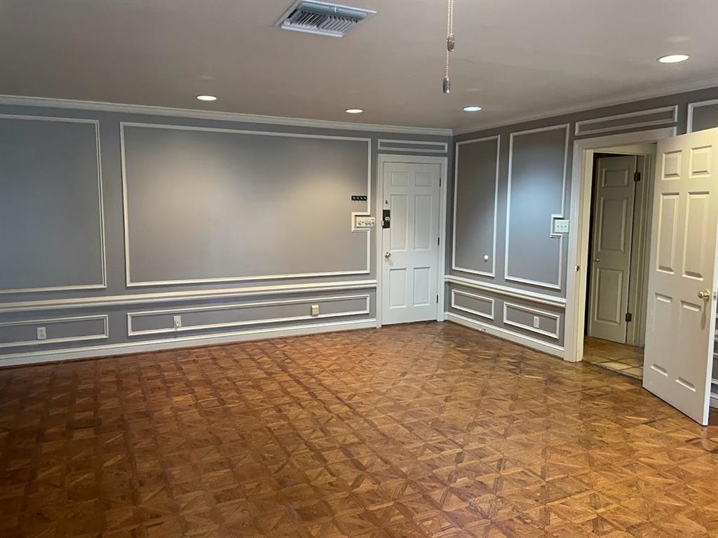 8316 Suffolk Drive Property Photo 13