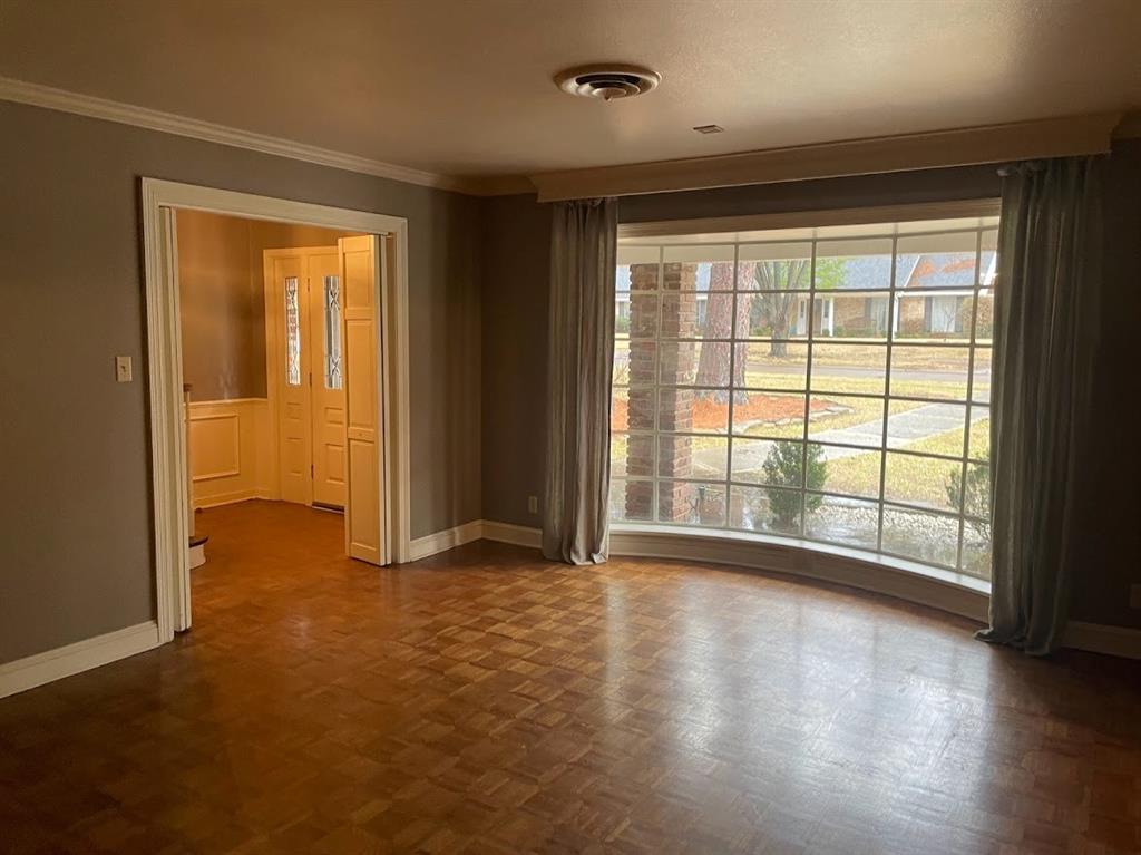 8316 Suffolk Drive Property Photo 15