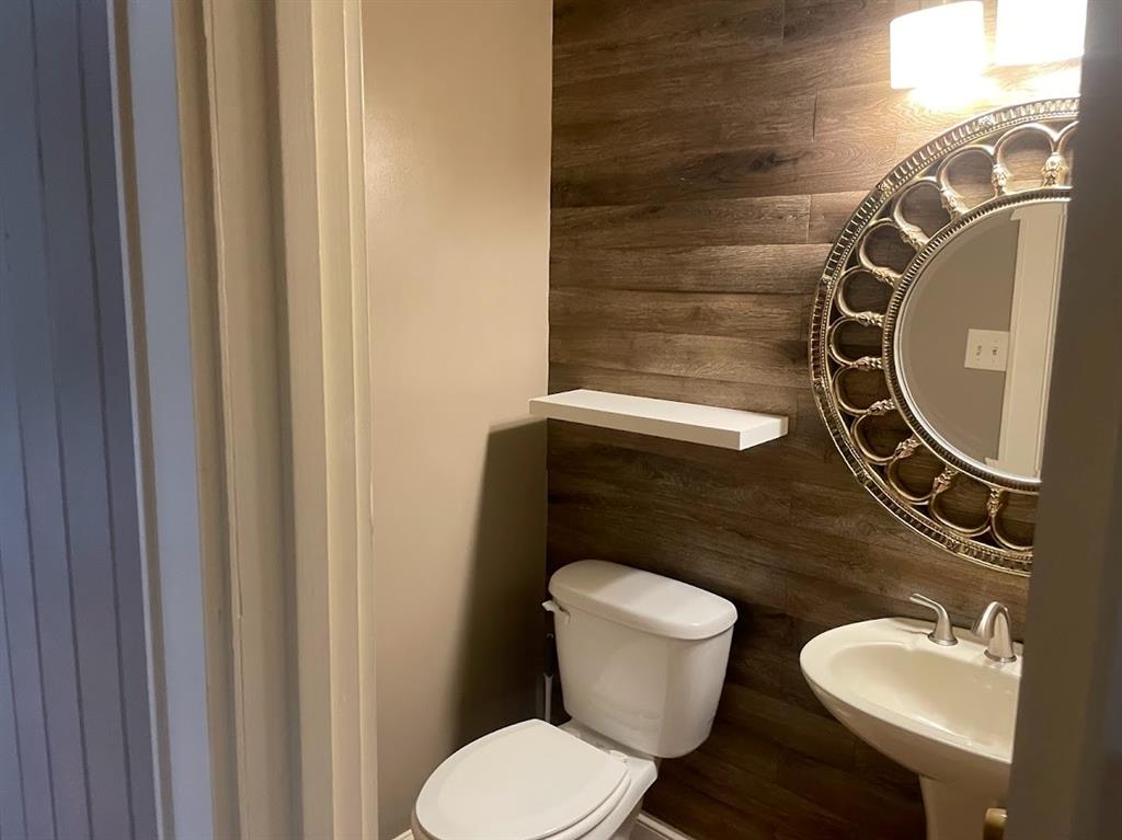 8316 Suffolk Drive Property Photo 23