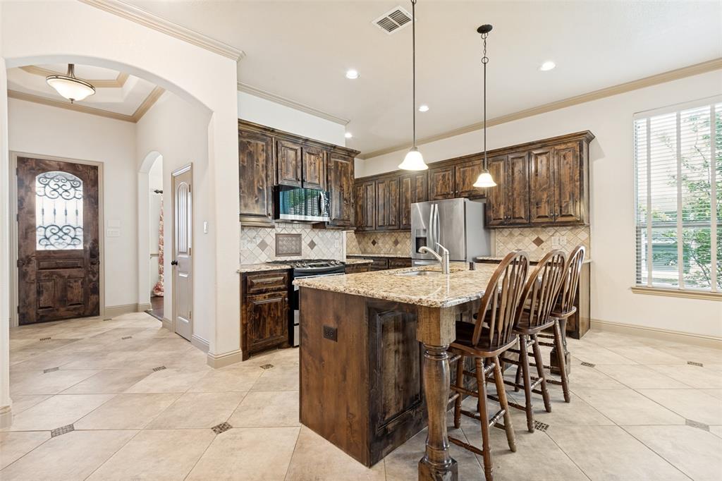 511 Mimosa Trail Property Photo 8