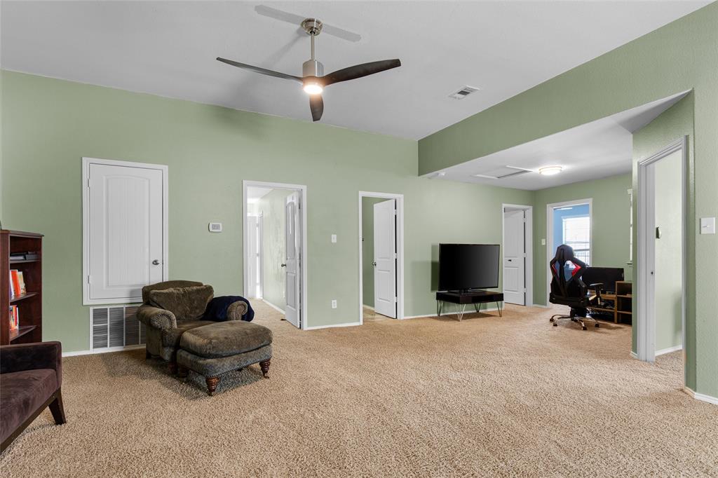 3213 Evening Wind Road Property Photo 15