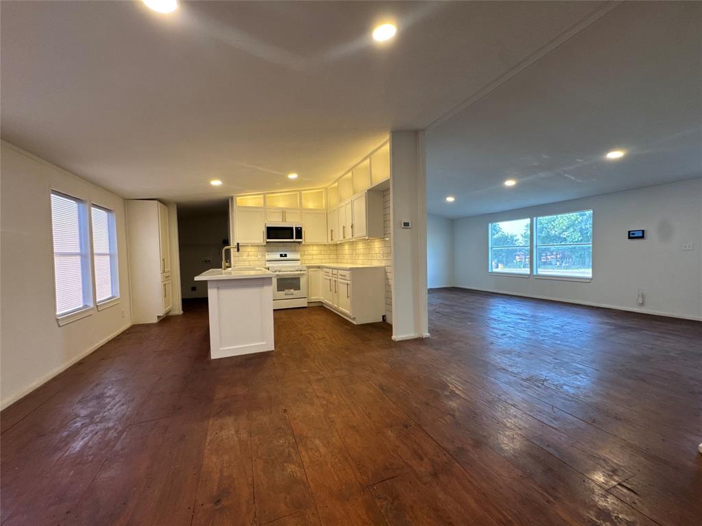 1208 Casa Lane Property Photo 9