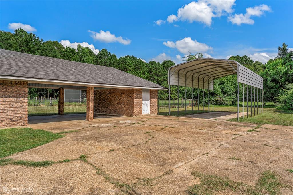 4592 Highway 163 Property Photo 5