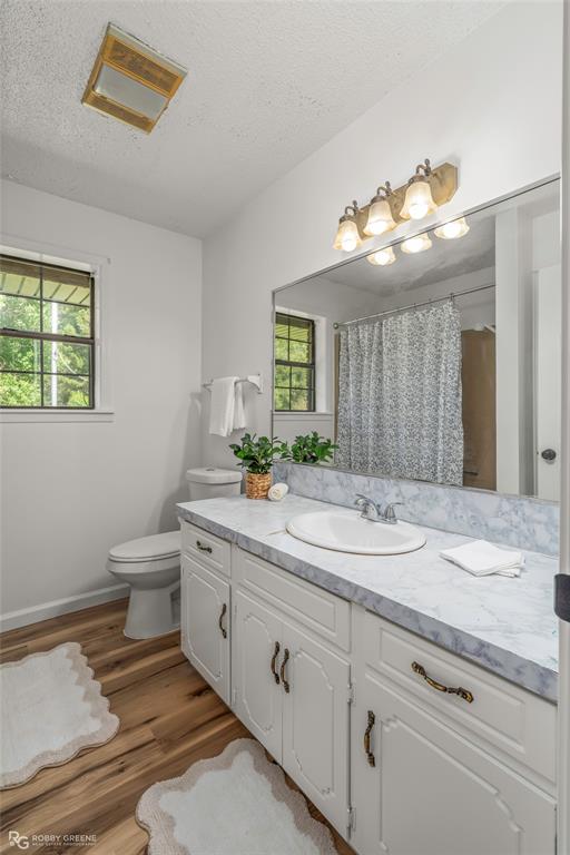 4592 Highway 163 Property Photo 32