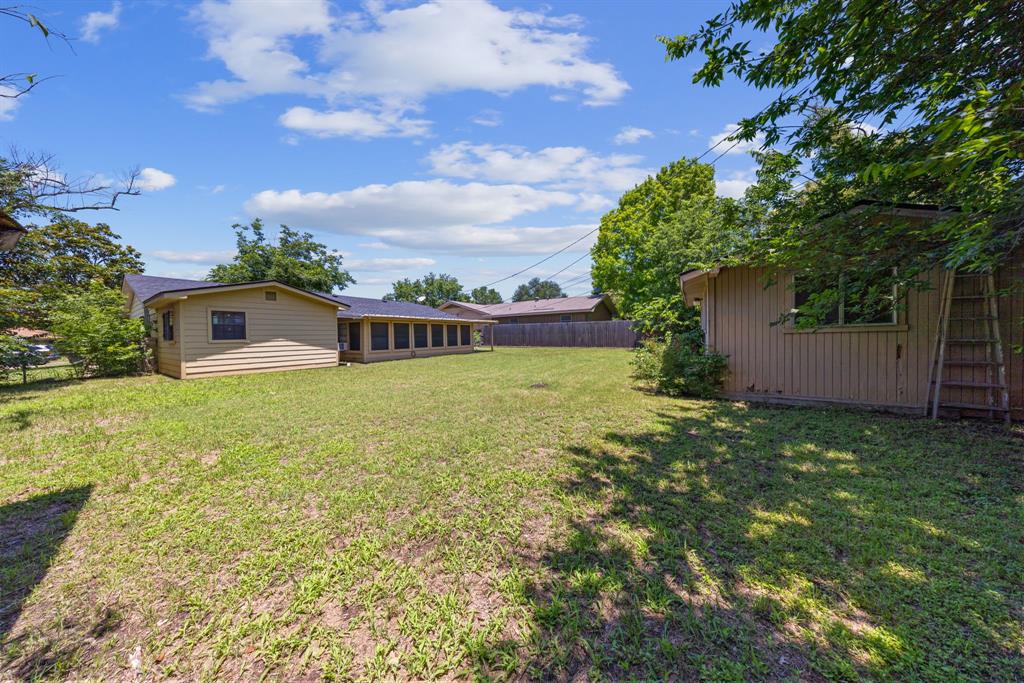 3817 Lancelot Lane Property Photo 11
