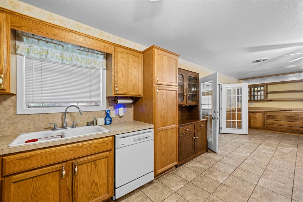 3817 Lancelot Lane Property Photo 14
