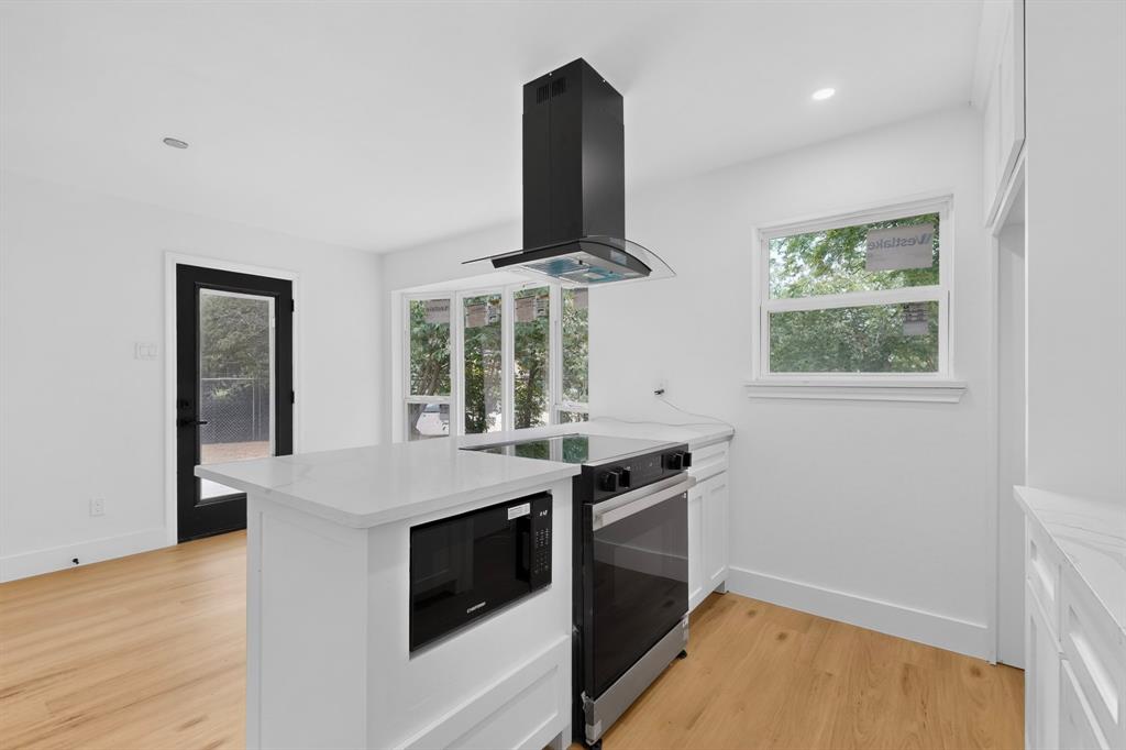409 Opal Street Property Photo 13