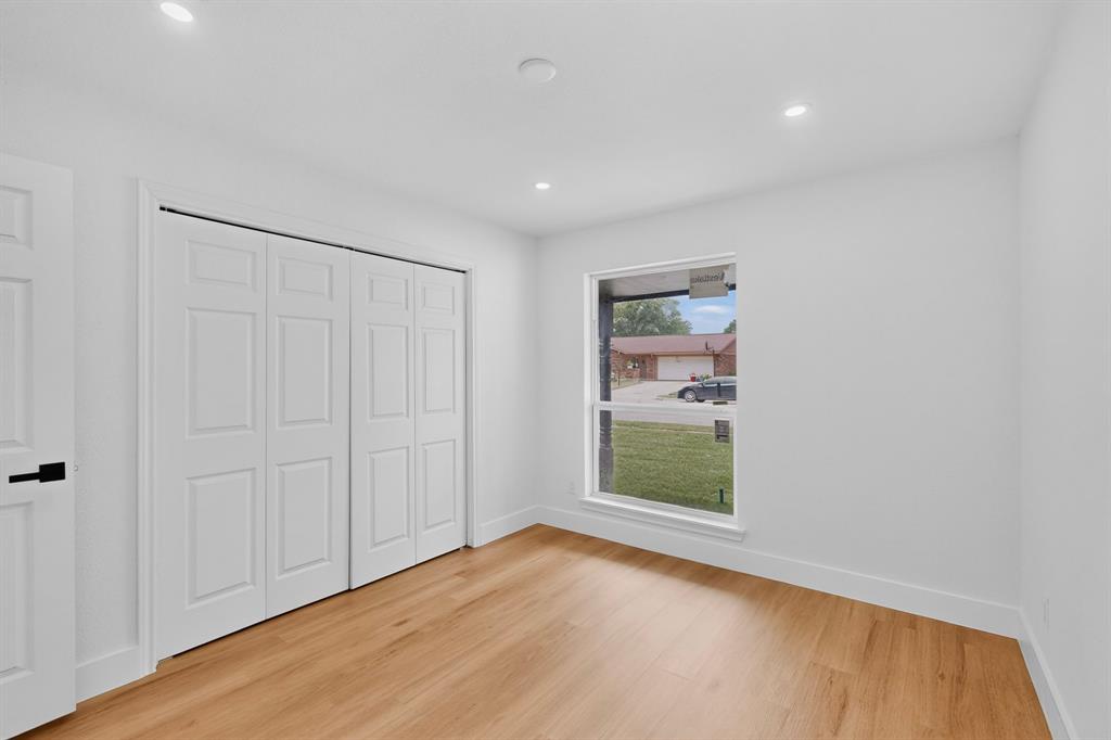 409 Opal Street Property Photo 31
