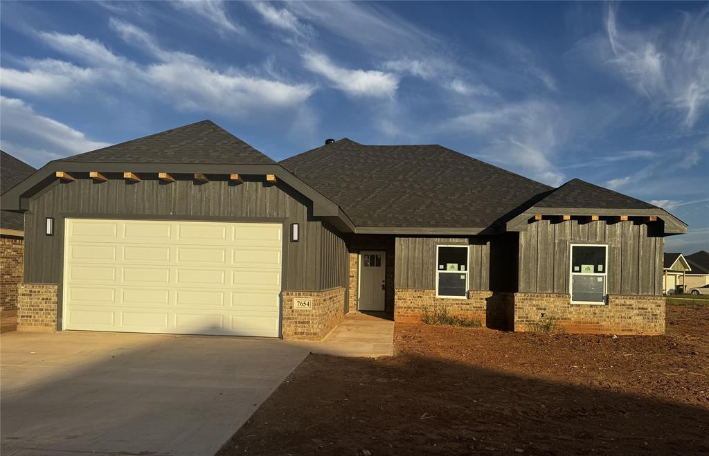 7654 Wildflower Way Property Photo 1