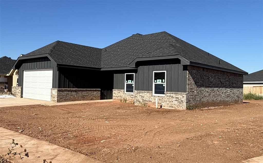 7654 Wildflower Way Property Photo 2