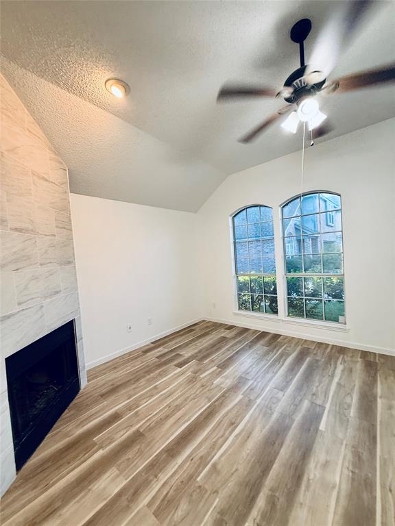 1541 Collin Drive Property Photo 4