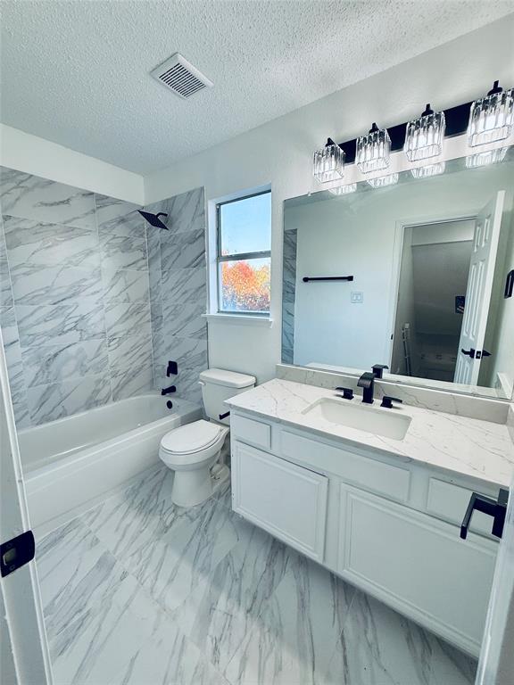 1541 Collin Drive Property Photo 7