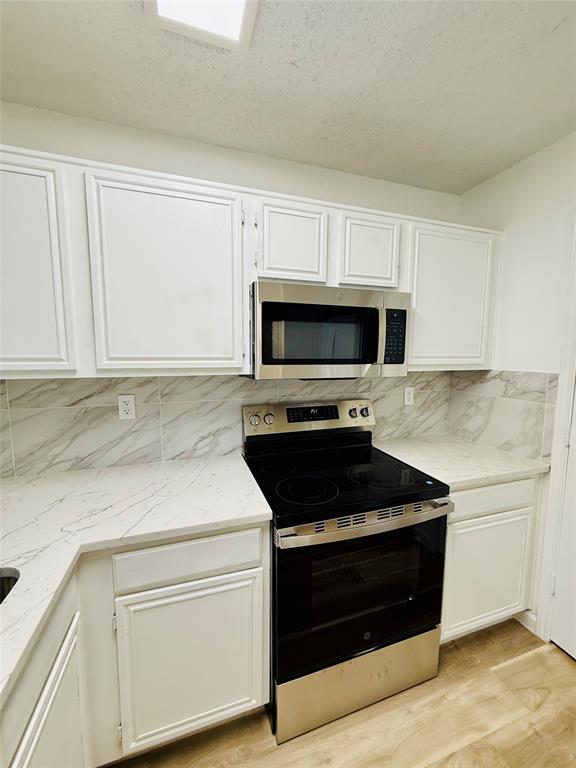 1541 Collin Drive Property Photo 11