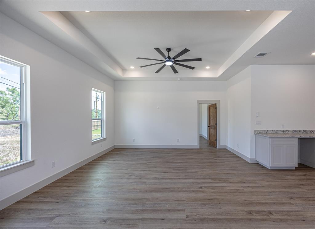 5208 Helmick Property Photo 15
