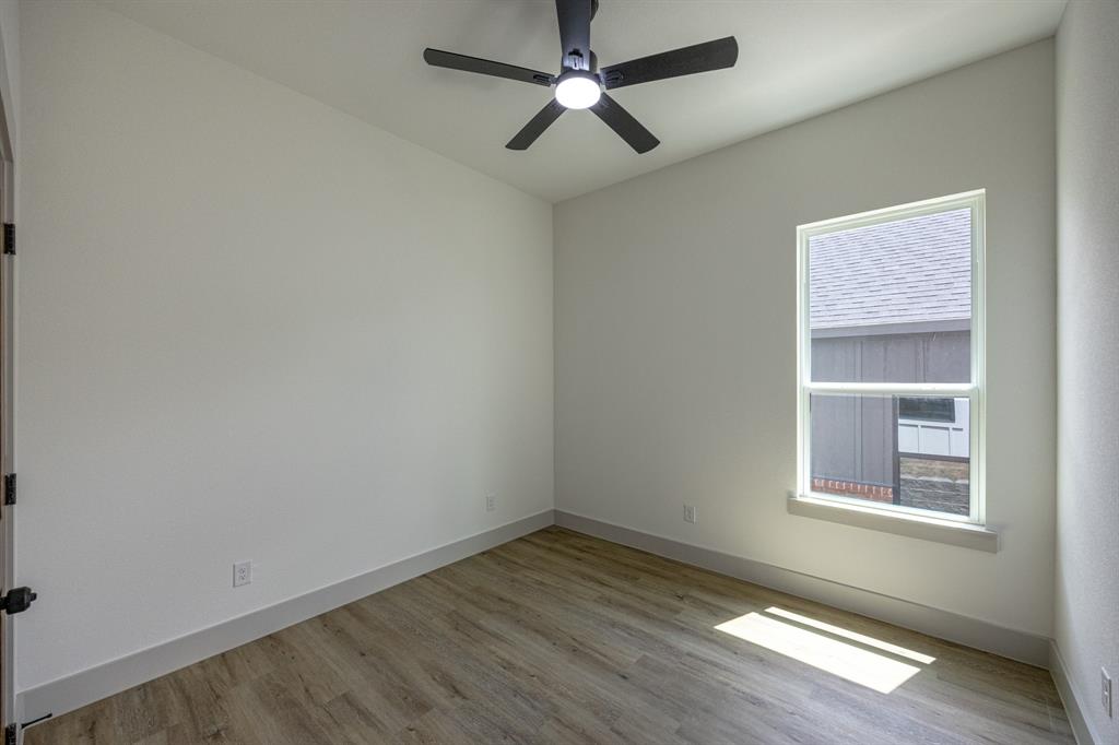 5208 Helmick Property Photo 25