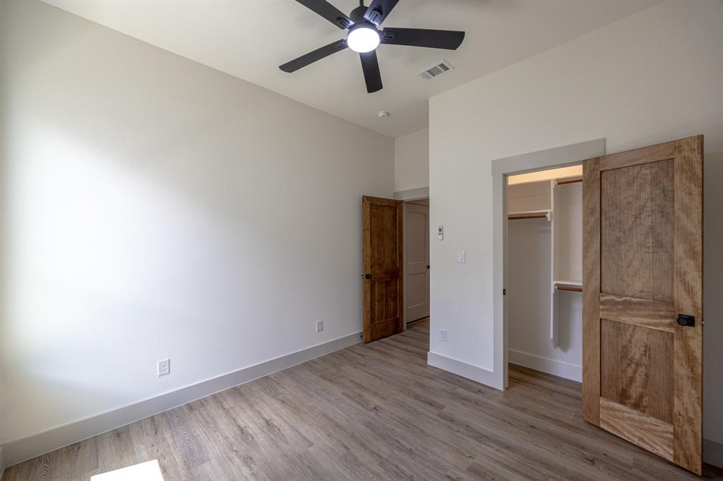 5208 Helmick Property Photo 26