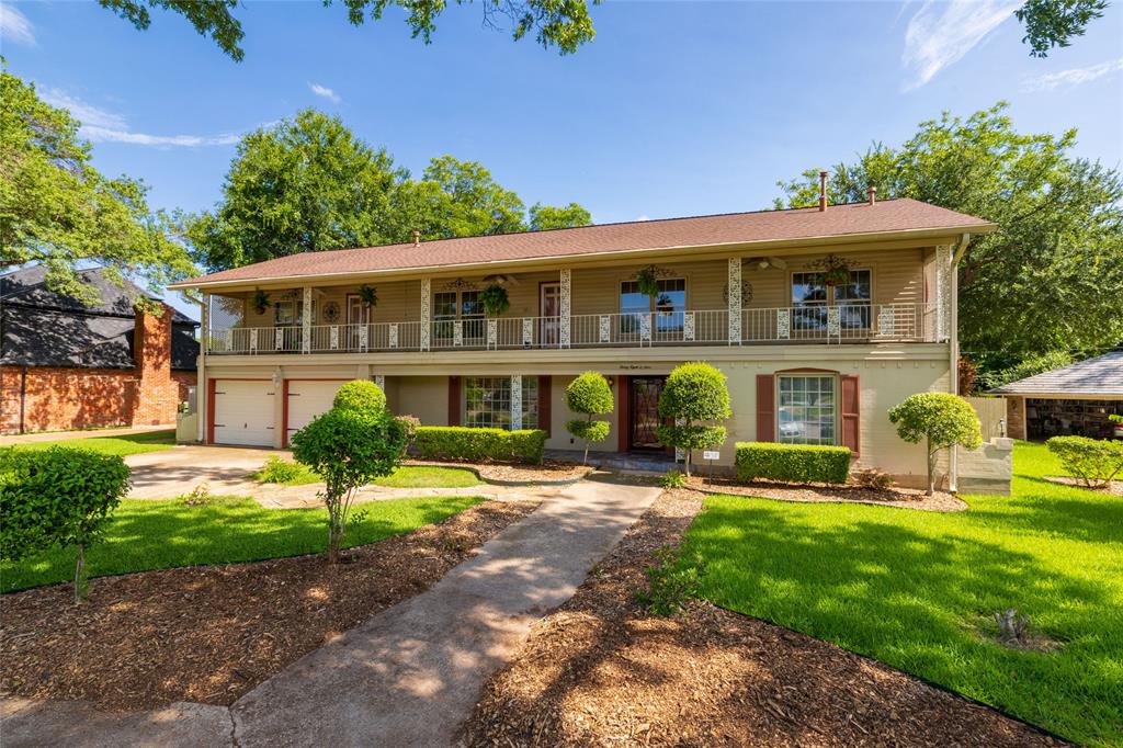 3809 Diamond Loch Property Photo 1