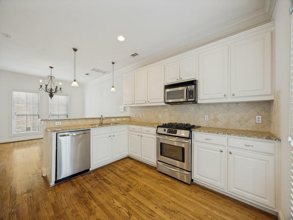 3425 Westminster Avenue Property Photo 10