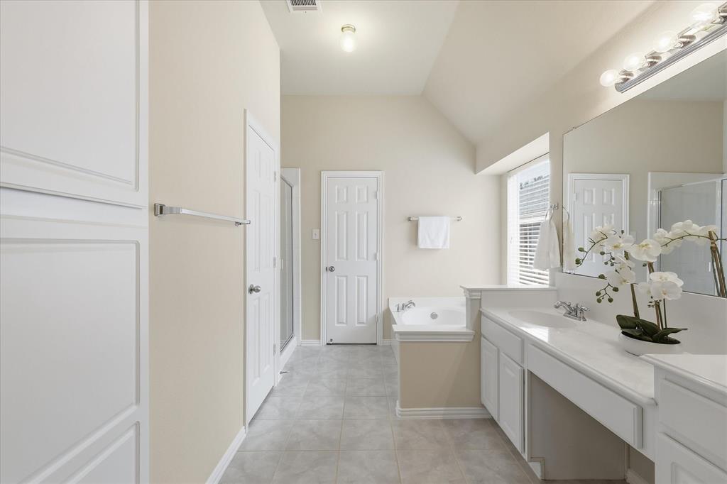 8004 Blacktail Trail Property Photo 24