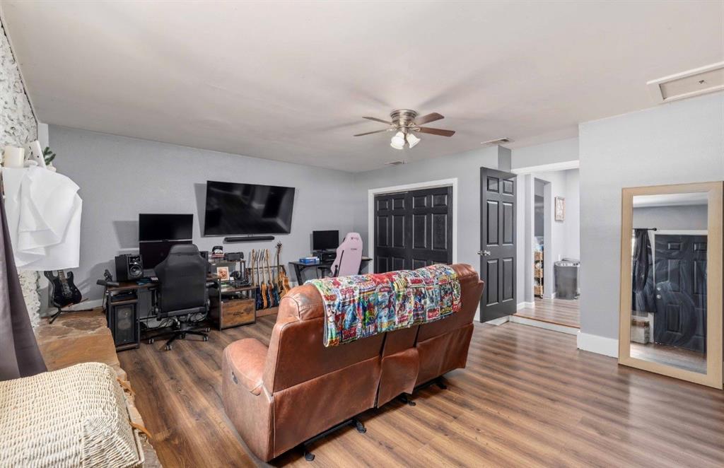 1608 Campa Drive Property Photo 17