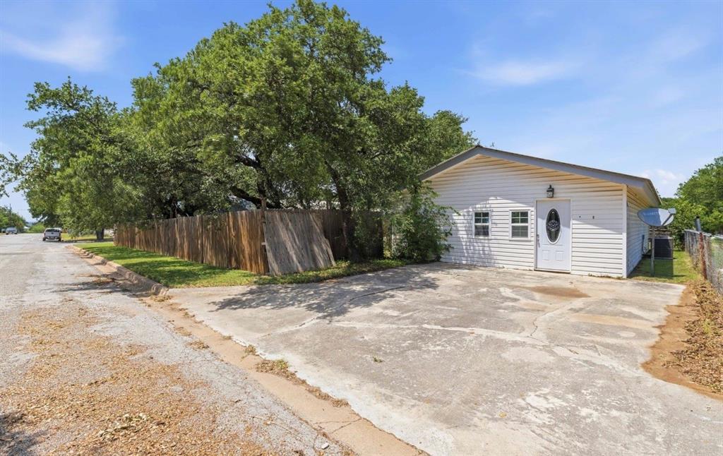 1608 Campa Drive Property Photo 24