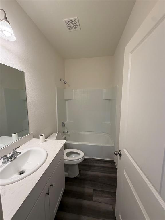 776 Devonshire Drive Property Photo 11