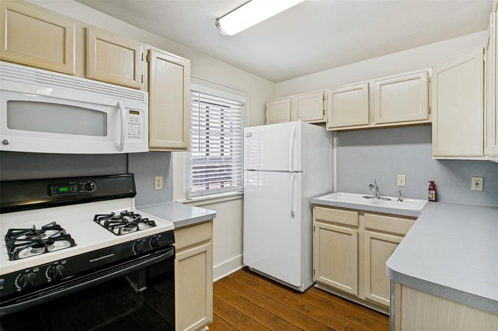 3951 Lafayette Avenue Property Photo 11