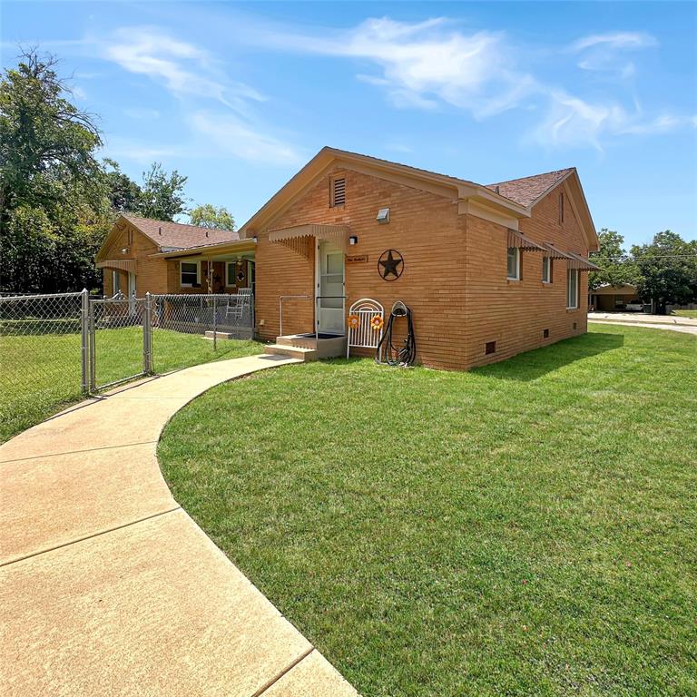 3412 4th Street Property Photo 25