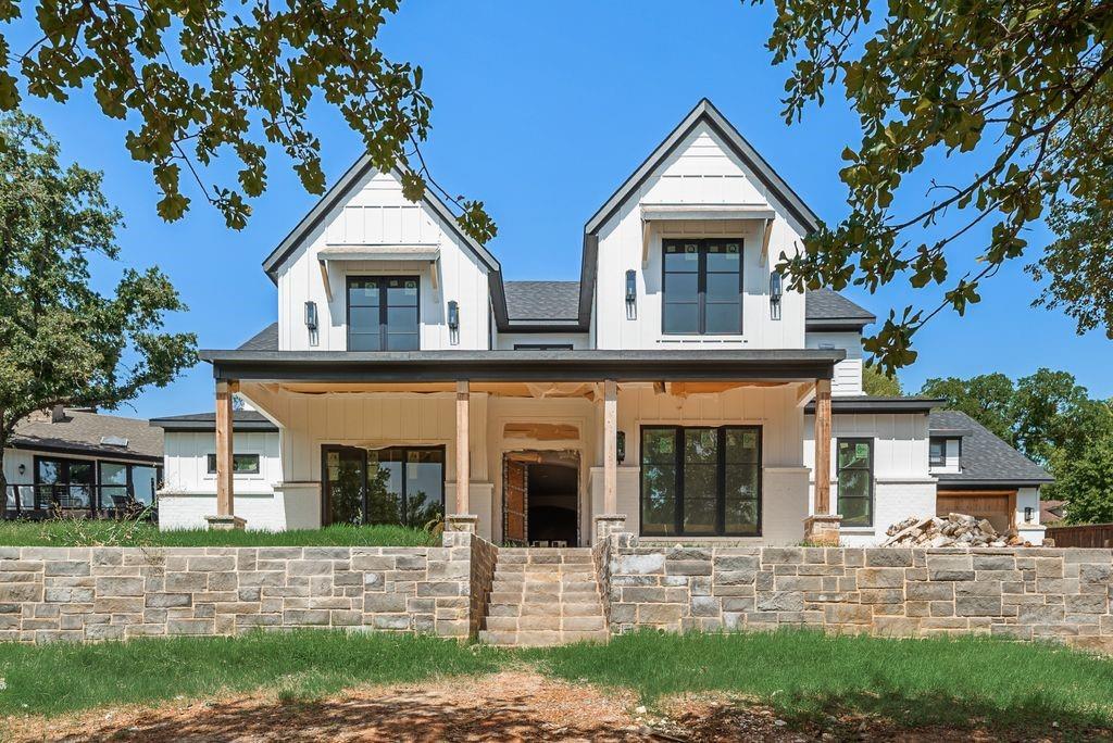 7 Horseshoe Drive Property Photo 1