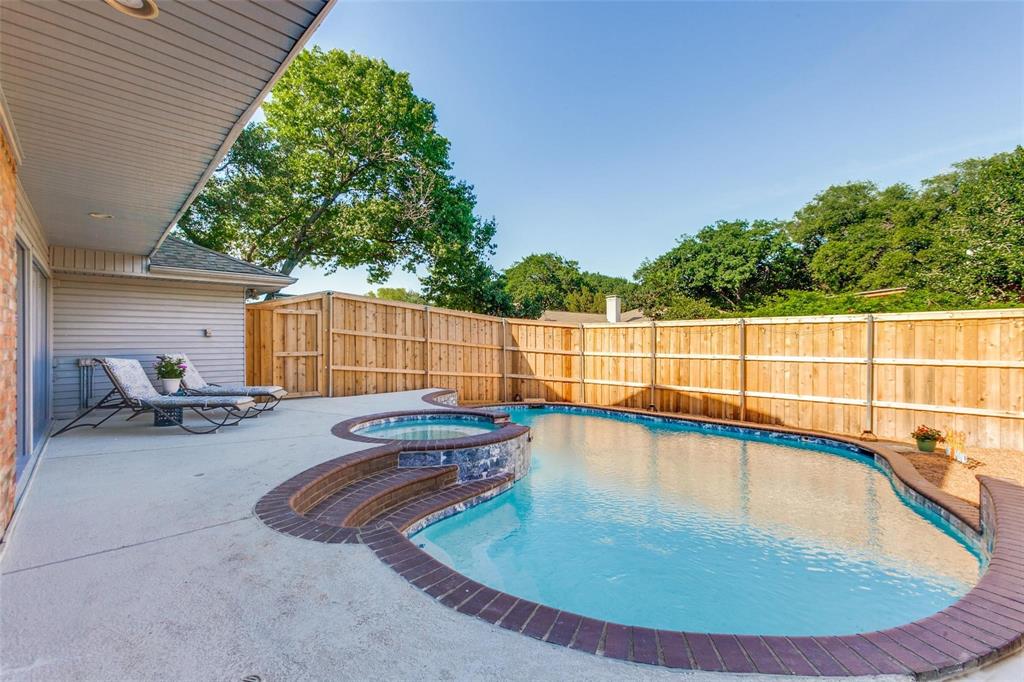 2202 Owens Boulevard Property Photo 3