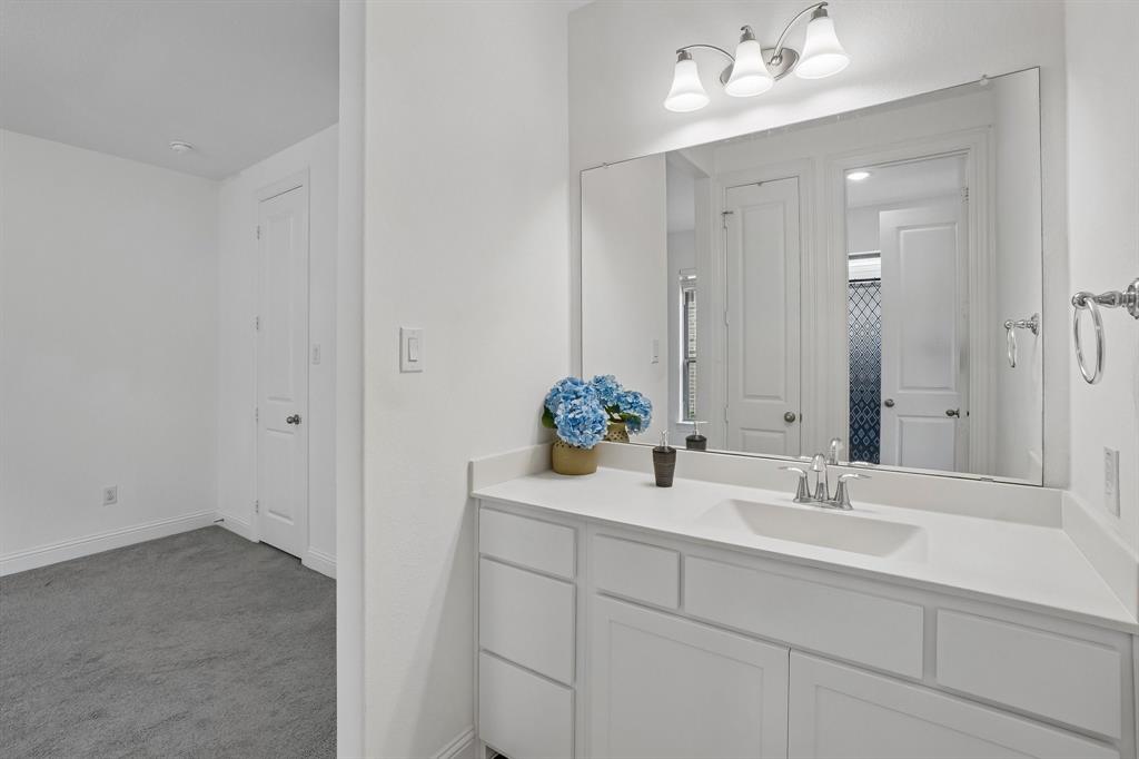 1816 Longspur Drive Property Photo 12