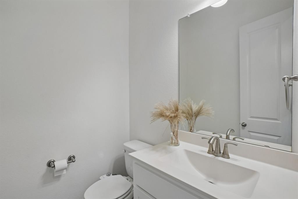 1816 Longspur Drive Property Photo 15